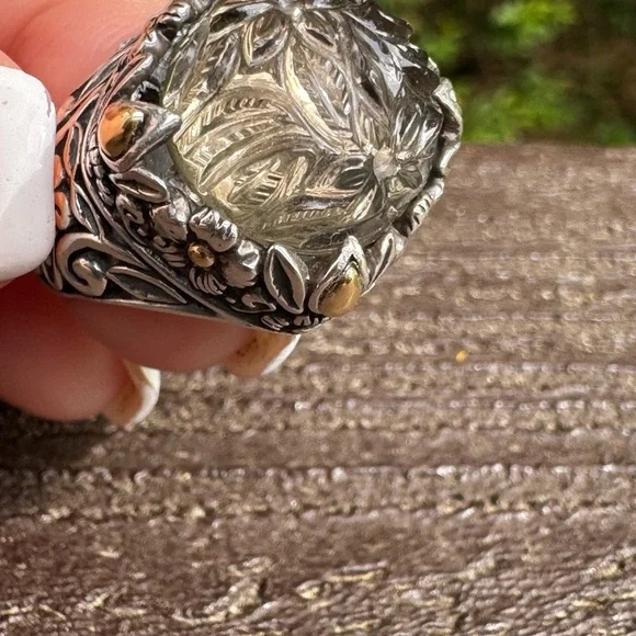 Intricate Sterling Silver 925 and 18K Carved Topaz  Ring - Picture 5 of 9